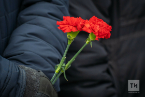 «Чтобы помнили о той войне»: в Парке Победы почтили память воинов-интернационалистов