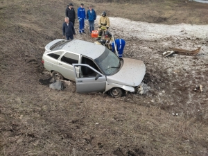 Водитель погиб, вылетев на авто в кювет с трассы в Нурлатском районе РТ