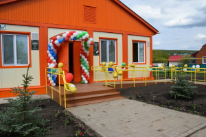В селе Лениногорского района открыли новый фельдшерско-акушерский пункт