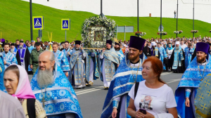Православные встретили главный праздник Казанской земли – день Казанской иконы Божией Матери