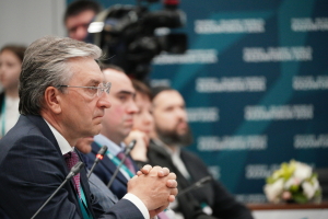 Рустам Минниханов принял участие  в сессии по партнерскому финансированию в Российской Федерации