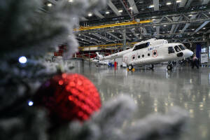 Торжественная церемония передачи четырех вертолетов Ми-8МТВ-1 производства Казанского вертолетного завода регионам России прошла сегодня в Казани. Участие в ней приняли Раис Татарстана Рустам Минниханов, министр промышленности и торговли России Антон Алиханов и министр транспорта РФ Андрей Никитин.