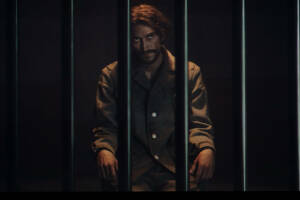 С 12 февраля в кинотеатрах Татарстана стартует прокат полнометражного художественного фильма «Кара урман» («Чёрный лес»). Кинокартина Радика Кудоярова приурочена к 120-летию со дня рождения поэта-героя Мусы Джалиля. Накануне в кинотеатре «Мир» состоялся предпремьерный показ фильма.