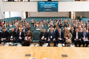 В Академии наук Татарстана стартовала международная научная конференция «Фатих Амирхан в социокультурных контекстах ХХ века», посвященная 140-летию со дня рождения выдающегося татарского писателя и литературного критика.