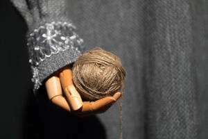 В Нацмузее Татарстана открылась выставка «Җеп» / «Нитка», посвященная татарскому костюму