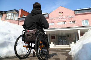 Центр реабилитации инвалидов «Восхождение», который помогает участникам СВО поправить здоровье и вернуться к полноценной жизни, посетила сегодня министр труда, занятости и социальной защиты РТ Эльмира Зарипова.