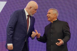 В торжественной церемонии открытия приняли участие Раис Татарстана Рустам Минниханов и министр энергетики России Сергей Цивилёв.