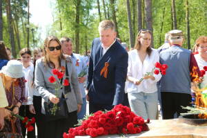 В казанском поселке Дербышки прошли торжественные мероприятия к Дню Победы