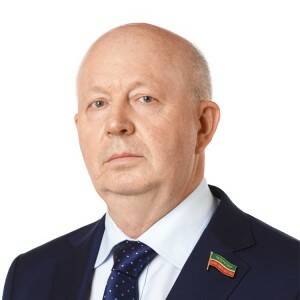 Депутат Госсовета РТ VII созыва, председатель Комитета по законности и правопорядку