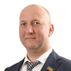 Финансовый директор компании «Специализированное перерабатывающее предприятие Проминдустрия», депутат Госсовета РТ VII  созыва