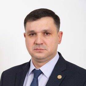 Начальник НГДУ «Альметьевнефть», депутат Госсовета РТ VII созыва