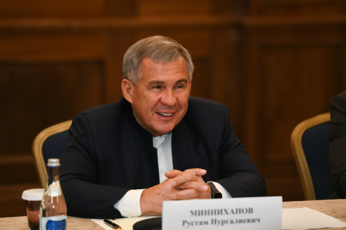 Минниханов заявил о большом потенциале экономических связей Татарстана и Кыргызстана