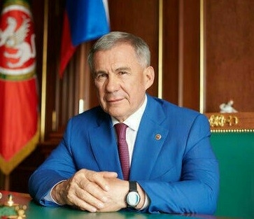 Минниханов присудил премии татарстанцам за вклад в развитие гражданского общества