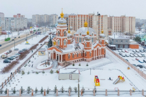 Митрополит Кирилл отслужил литургию в Казани в первый день Рождественского поста