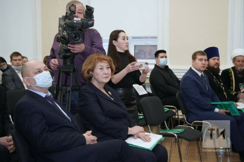 «Нужно не бороться, а предотвращать»: в Казани прошел Совет по противодействию коррупции