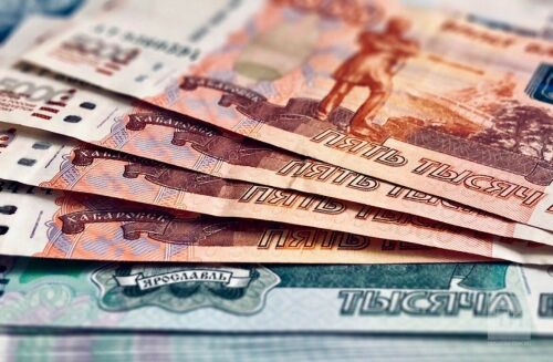 Почти 500 тыс. школьников Татарстана получили выплату в 10 тыс. рублей