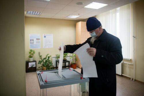 Священнослужители Казанской епархии проголосовали на выборах в Госдуму РФ