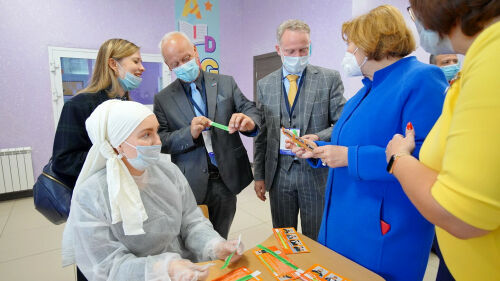 «Иностранных экспертов заинтересовало, почему избирательные урны у нас прозрачные?»