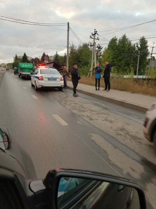 Из-за массового ДТП в Салмачах на въезде в город образовалась многокилометровая пробка