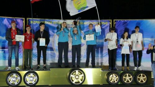 Юные автомобилисты из РТ взяли золото на всероссийских соревнованиях по автомногоборью