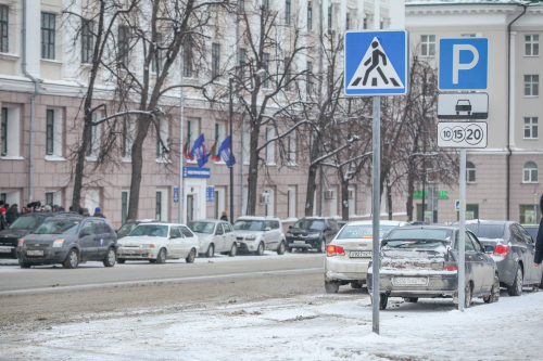 С 10 января в Казани изменился режим работы муниципальных парковок