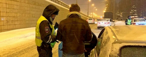 Погоня за наркоманом и водители без прав: облавы ГИБДД на дорогах Казани