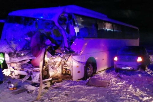 Водитель автобуса, попавшего в ДТП с грузовиком в Татарстане, скончался в больнице