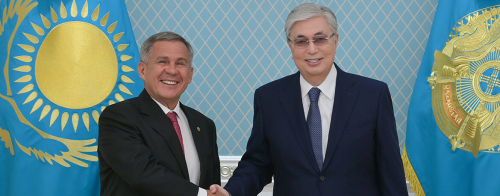 «Нарастить товарооборот до миллиарда долларов»: Минниханов наводит мосты с Казахстаном