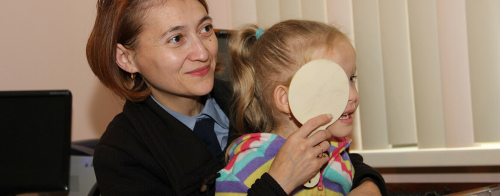 «Близоруких детей стало больше»: семь советов родителям от детского офтальмолога