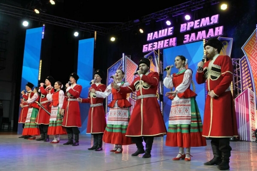 «Вы несете свет настоящей культуры»: в Казани начат заключительный отбор «Безнең заман»