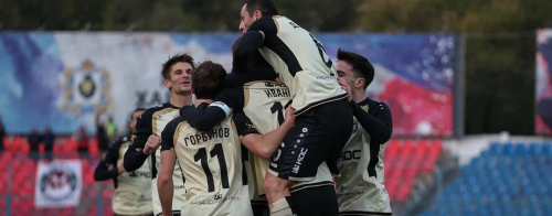 «Мбаппе купили?»: Слуцкий одолел Шаронова, но убил мечту о доминировании в Первой лиге