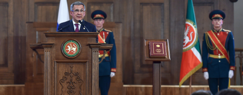 «Несмотря на все изменения, она сохранила сущность»: Конституции Татарстана 30 лет