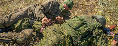 «Страшно бежать к обезноженному бойцу под обстрелом»: как медики из РТ работают на СВО