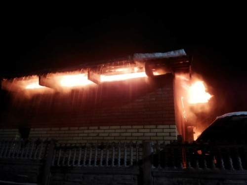 При разборе сгоревшего дома в Юдино пожарные нашли тело мужчины