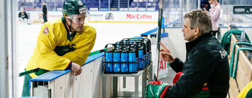 Квартальнов под прицелом далеко не думает: о чем говорят в «Ак Барсе» перед плей-офф