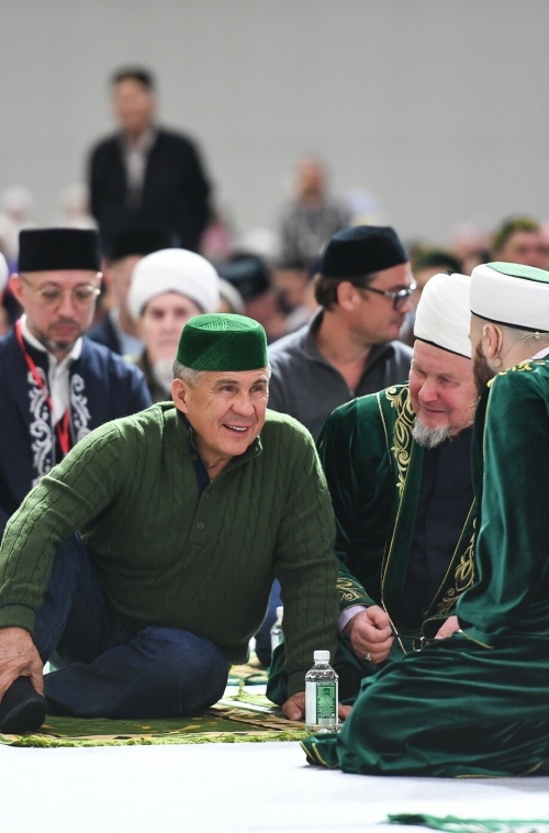 Президент Татарстана принял участие в Республиканском ифтаре
