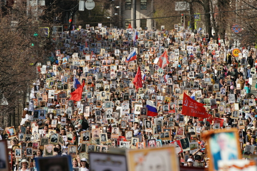 В Казани шествие «Бессмертного полка» объединило 170 тыс. человек