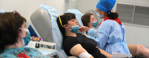 «Отдать часть себя, чтобы спасти чью-то жизнь»: истории казанских доноров крови