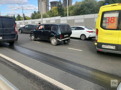 В больнице скончался пожилой мужчина, пострадавший в ДТП с тремя авто в Казани