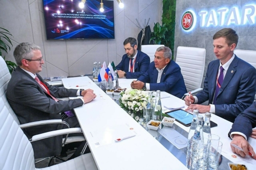 Минниханов: Татарстан готов сотрудничать с Камчаткой в строительстве и энергетике