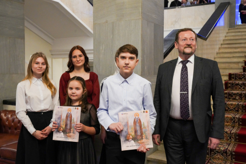Ученик воскресной школы из Казани получил награду от Патриарха Кирилла