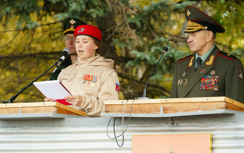 «Хочу стать военным, как мой папа»: почему казанские школьники вступили в ряды «Юнармии»