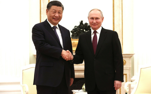 За геополитической шахматной доской: чего ждать от встречи Путина и Си в Китае