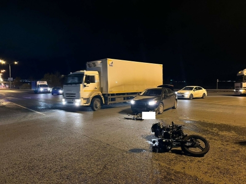 Мотоциклист попал в больницу после столкновения с иномаркой в Нижнекамском районе