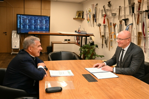 Минниханов и Чернышенко обсудили подготовку к турниру «Игры Будущего» в Казани