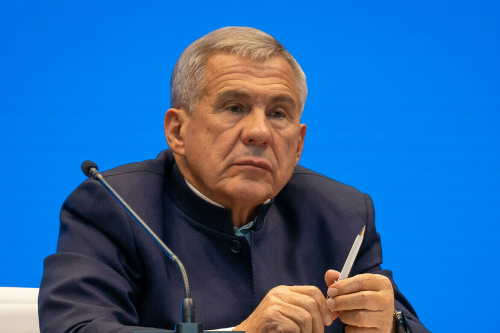 Минниханов поддержал использование в Татарстане сервисов Центральной торговой системы