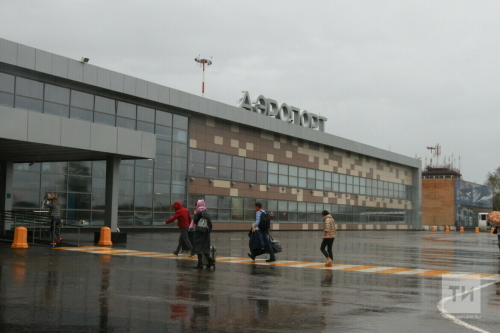 В аэропорту Бегишево задержали рейс в Минеральные Воды
