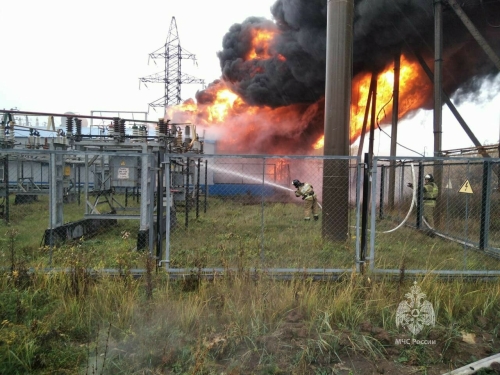 На электроподстанции в РТ произошел пожар, угрозы отключения электричества в домах нет