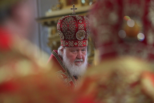 Патриарх Кирилл призвал принять федеральный закон о запрете склонять женщин к абортам