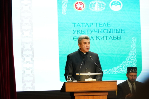 Ильсур Хадиуллин: Современный учитель татарского должен заботиться о совершенстве языка